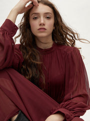 Marianne V.