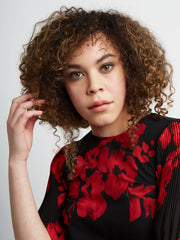 Gabrielle Ad.